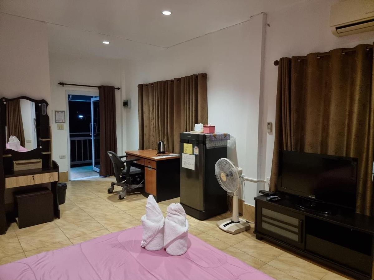 Baan Sabaijai Resort That Phanom Esterno foto