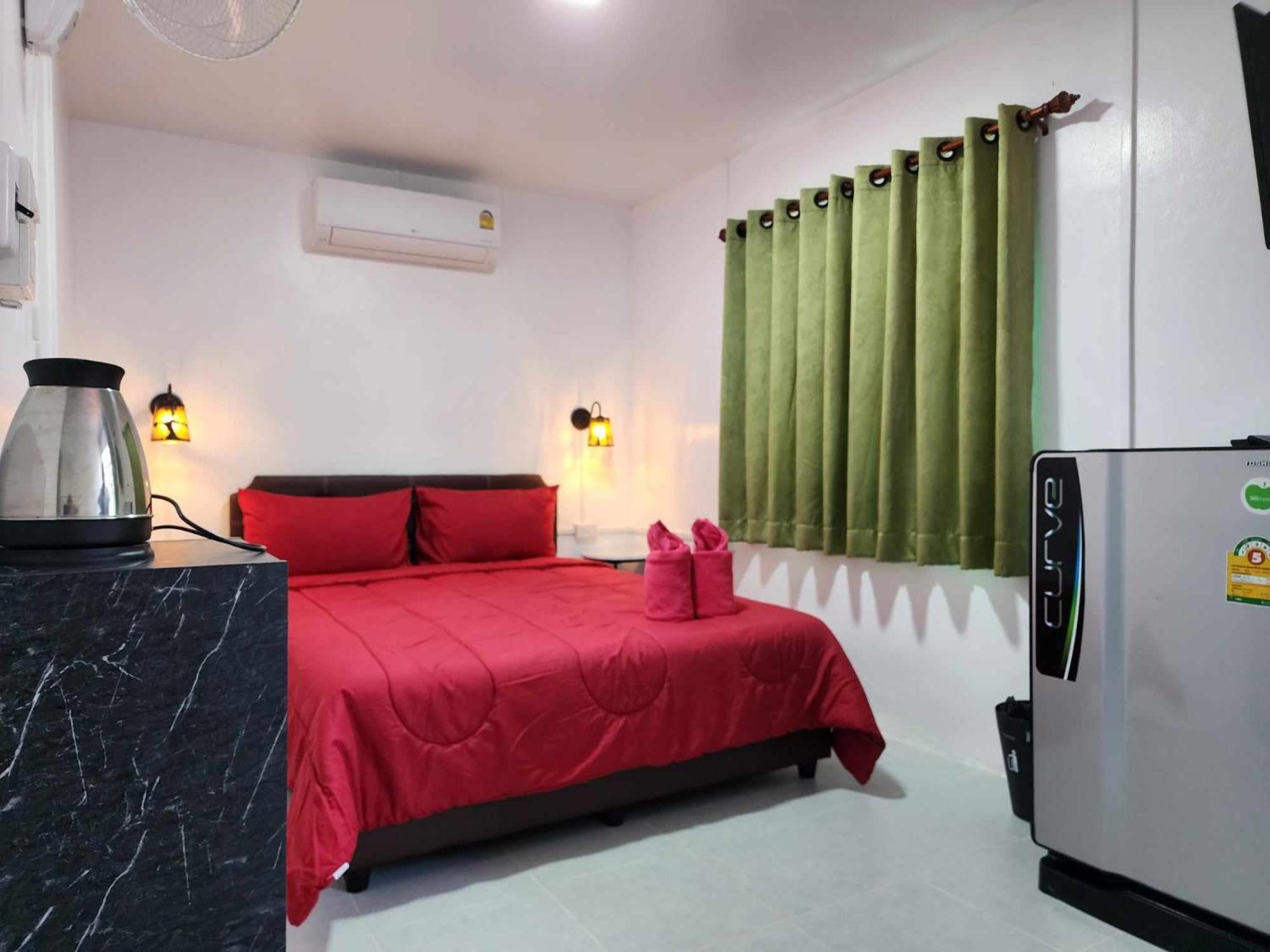 Baan Sabaijai Resort That Phanom Esterno foto